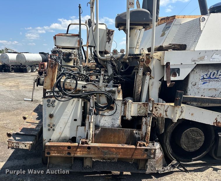 image for item NR9926 2004 Cedarapids  CR462 paver