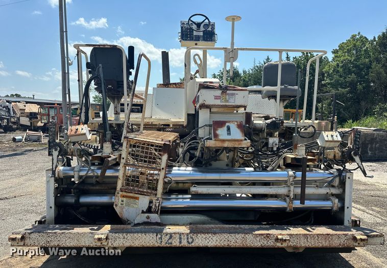 image for item NR9926 2004 Cedarapids  CR462 paver