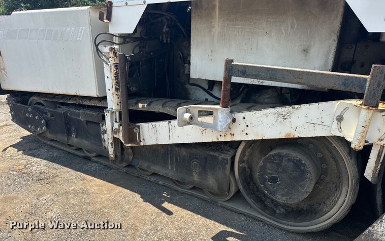 image for item NR9926 2004 Cedarapids  CR462 paver