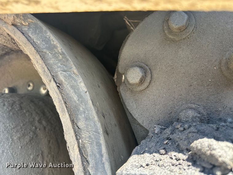 image for item NR9926 2004 Cedarapids  CR462 paver