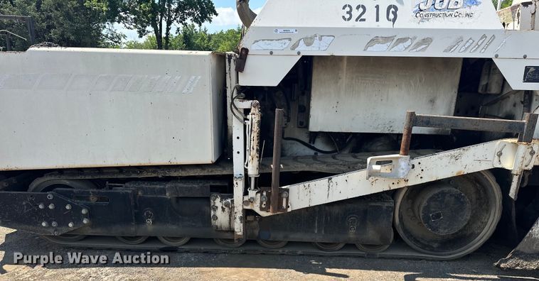 image for item NR9926 2004 Cedarapids  CR462 paver