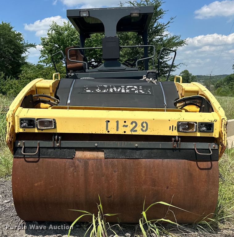 image for item NR9927 2006 Bomag BW190 AD-4 double drum vibratory roller