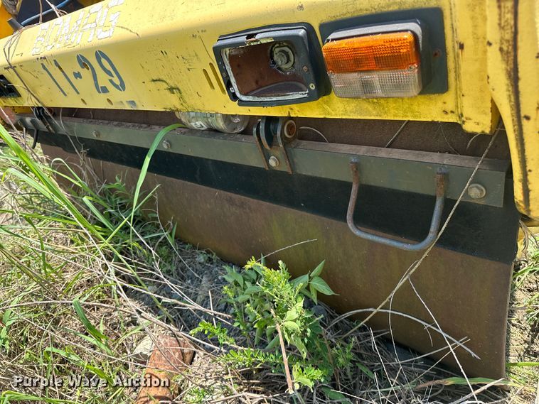 image for item NR9927 2006 Bomag BW190 AD-4 double drum vibratory roller