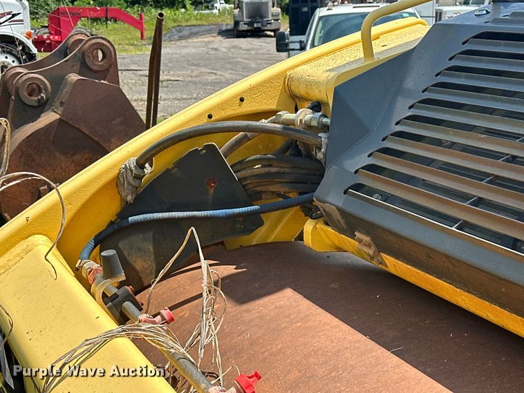 image for item NR9927 2006 Bomag BW190 AD-4 double drum vibratory roller