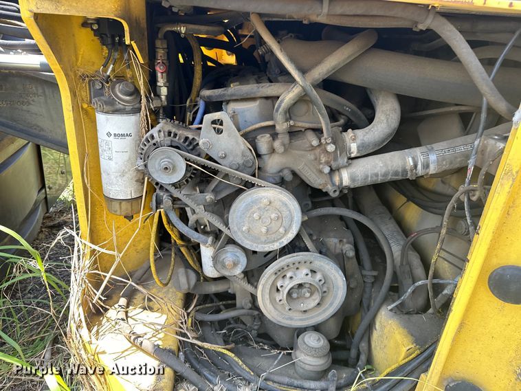 image for item NR9927 2006 Bomag BW190 AD-4 double drum vibratory roller