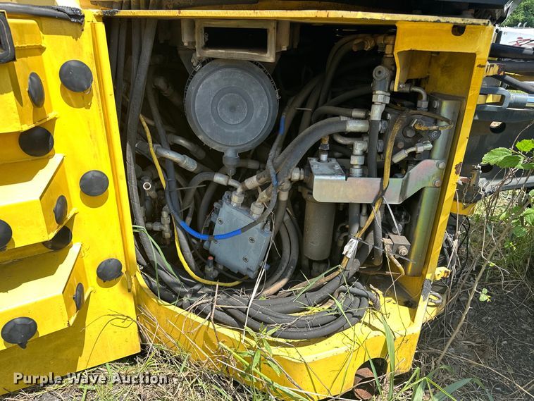 image for item NR9927 2006 Bomag BW190 AD-4 double drum vibratory roller