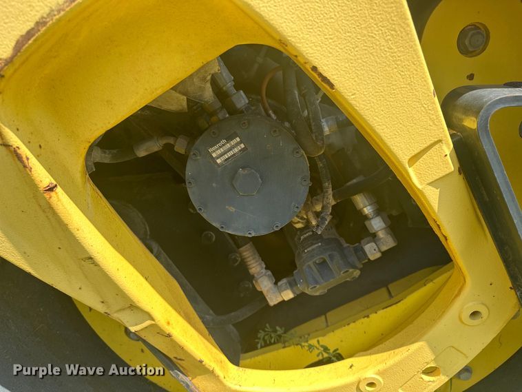 image for item NR9928 2005 Bomag BW190 AD-4 double drum vibratory roller