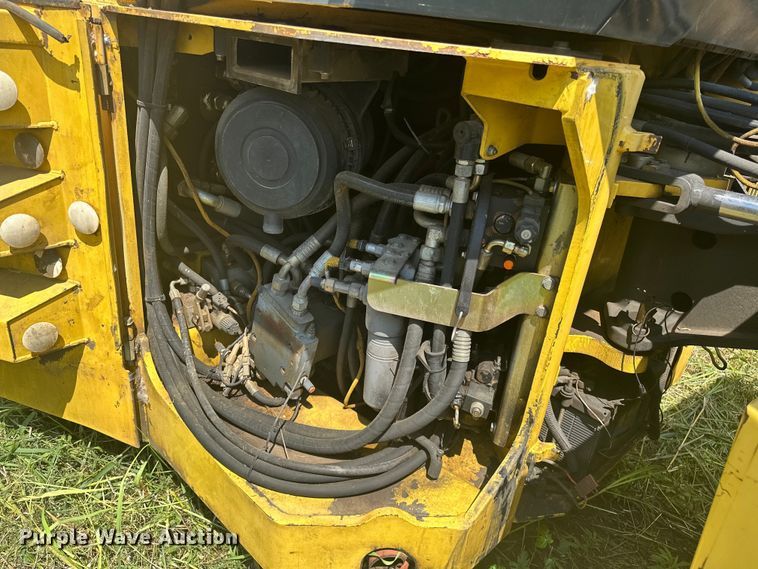 image for item NR9928 2005 Bomag BW190 AD-4 double drum vibratory roller