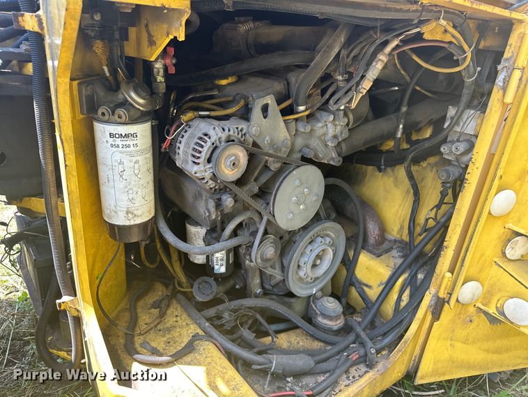 image for item NR9928 2005 Bomag BW190 AD-4 double drum vibratory roller