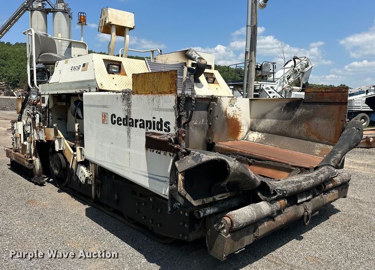 image for item NR9931 Cedarapids  CR361R paver