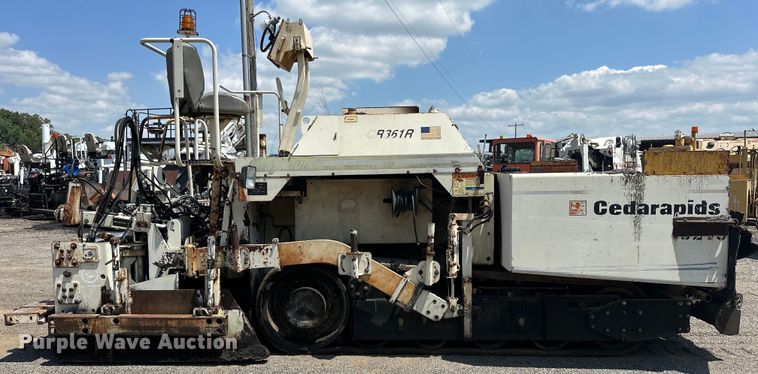 image for item NR9931 Cedarapids  CR361R paver
