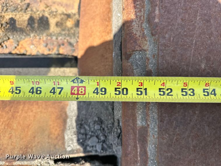 image for item NR9931 Cedarapids  CR361R paver