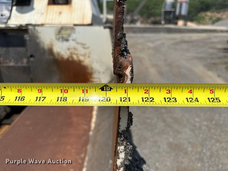 image for item NR9931 Cedarapids  CR361R paver