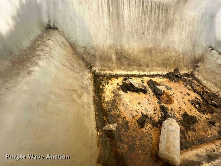 image for item NR9932 Broce  RC350 broom