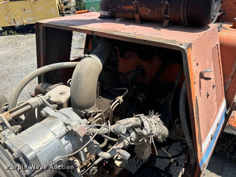 image for item NR9932 Broce  RC350 broom