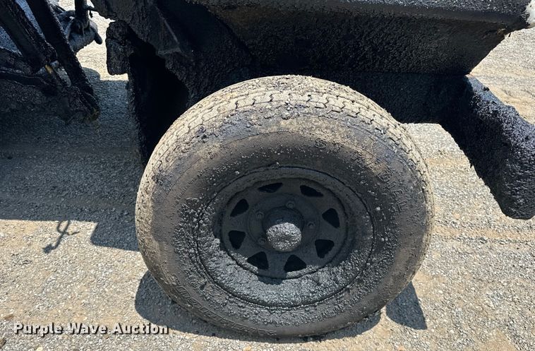 image for item NR9932 Broce  RC350 broom