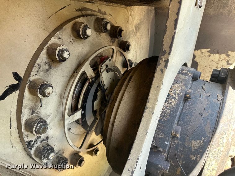 image for item NR9933 2006 Ingersoll Rand DD138 HFA double drum vibratory roller