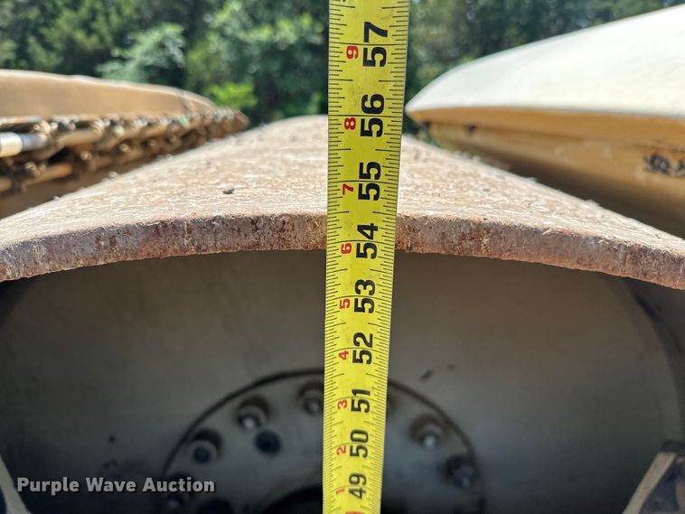 image for item NR9933 2006 Ingersoll Rand DD138 HFA double drum vibratory roller