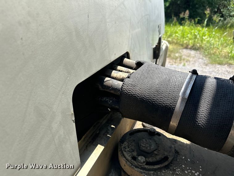 image for item NR9933 2006 Ingersoll Rand DD138 HFA double drum vibratory roller