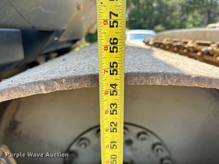 image for item NR9933 2006 Ingersoll Rand DD138 HFA double drum vibratory roller