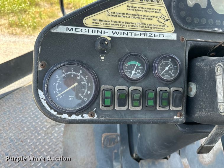 image for item NR9933 2006 Ingersoll Rand DD138 HFA double drum vibratory roller