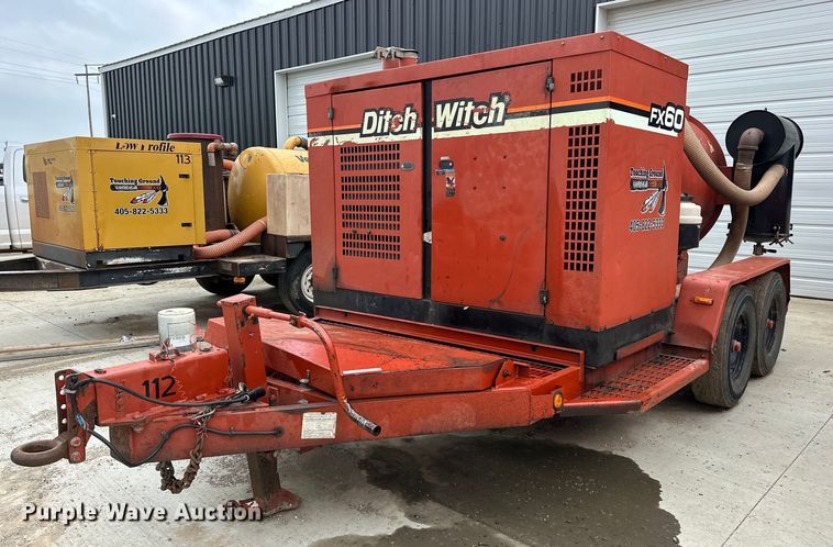 image for item NR9943 2007 Ditch Witch  FX60 vacuum excavator