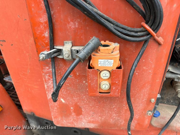 image for item NR9943 2007 Ditch Witch  FX60 vacuum excavator