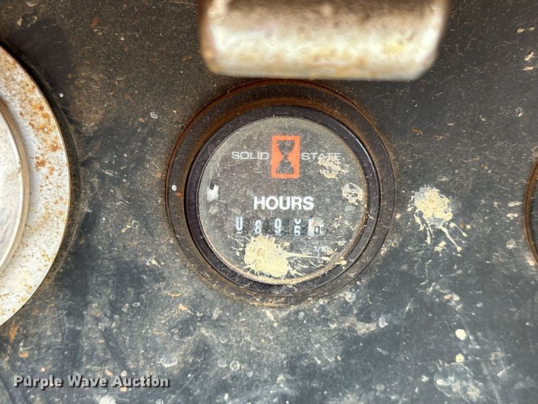 image for item NR9943 2007 Ditch Witch  FX60 vacuum excavator