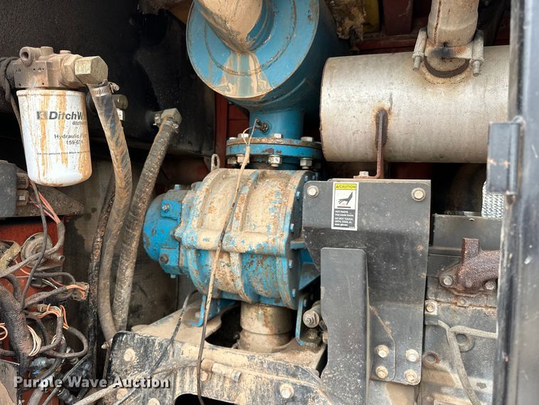 image for item NR9943 2007 Ditch Witch  FX60 vacuum excavator