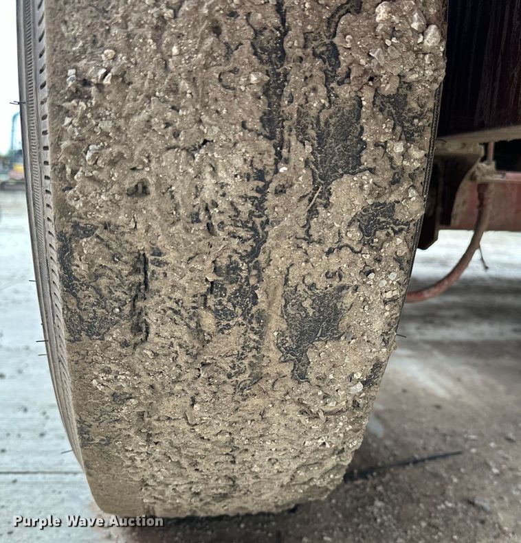 image for item NR9943 2007 Ditch Witch  FX60 vacuum excavator