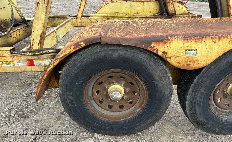 image for item NR9944 Reel trailer