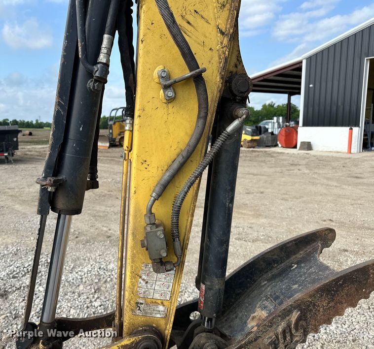 image for item NR9947 2018 Yanmar VIO35-6A mini excavator