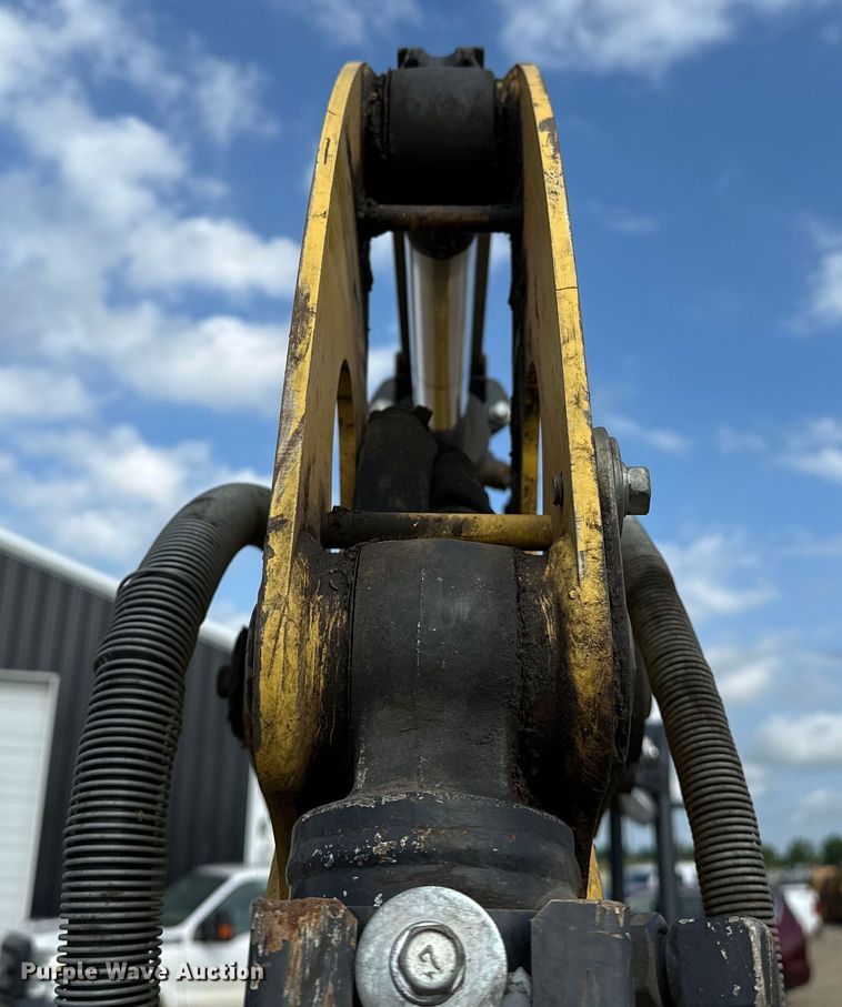 image for item NR9947 2018 Yanmar VIO35-6A mini excavator