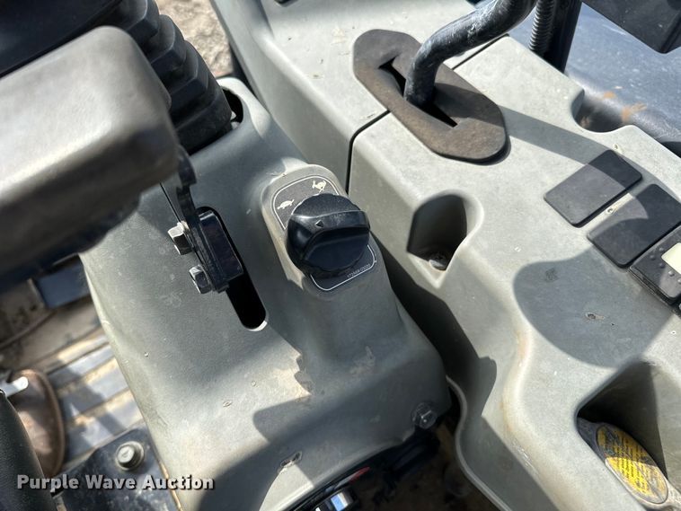 image for item NR9947 2018 Yanmar VIO35-6A mini excavator