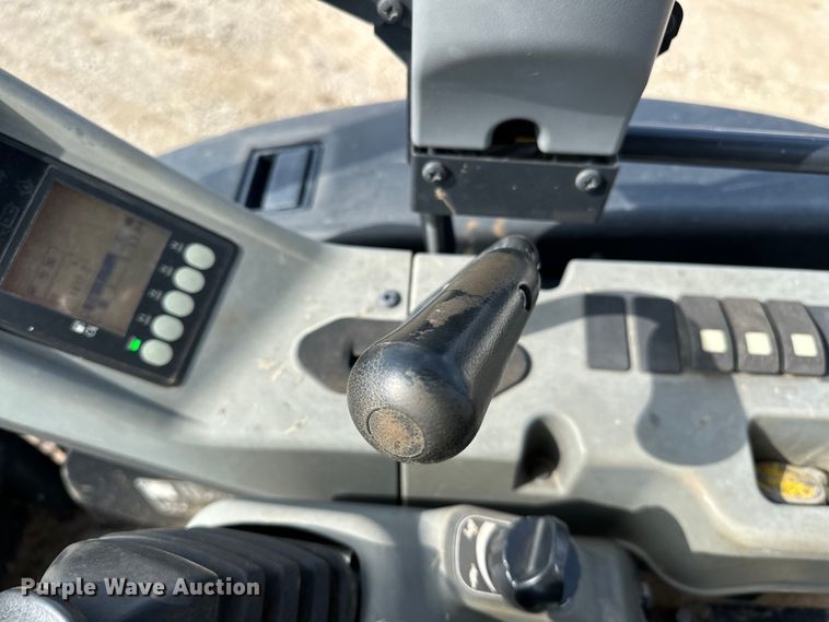 image for item NR9947 2018 Yanmar VIO35-6A mini excavator