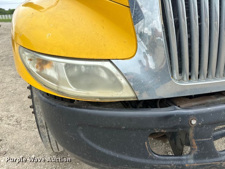 image for item NR9950 2007 International  4300 SBA flatbed truck