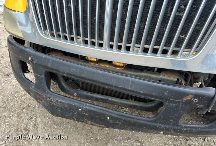 image for item NR9950 2007 International  4300 SBA flatbed truck