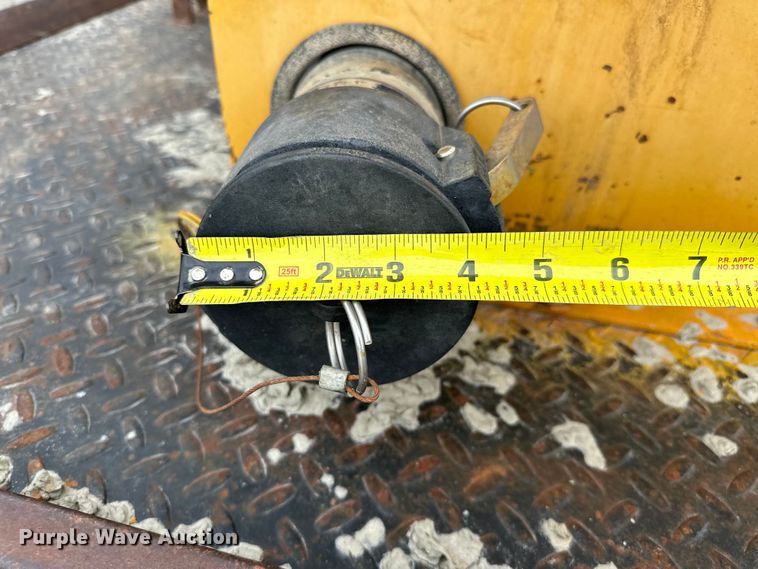 image for item NR9950 2007 International  4300 SBA flatbed truck