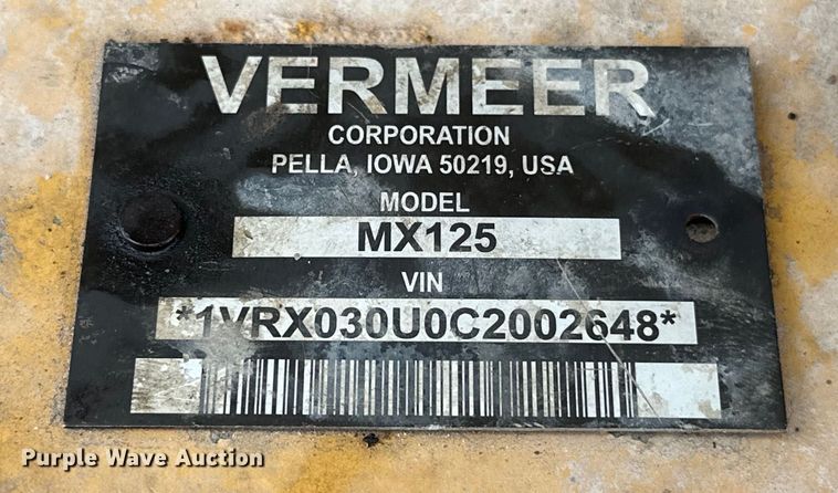 image for item NR9950 2007 International  4300 SBA flatbed truck