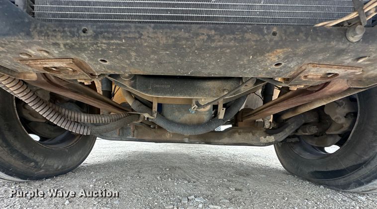 image for item NR9950 2007 International  4300 SBA flatbed truck