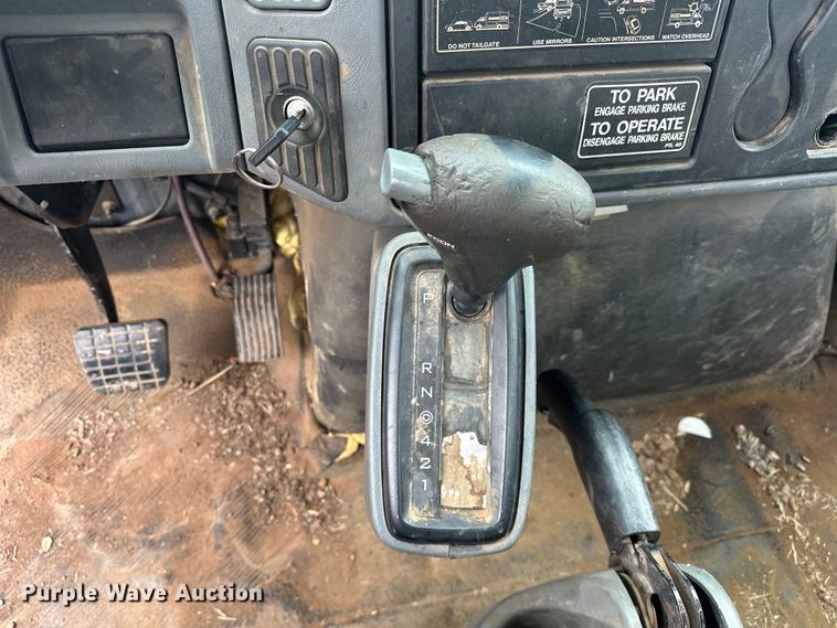 image for item NR9950 2007 International  4300 SBA flatbed truck