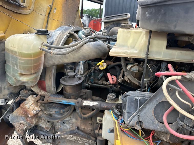 image for item NR9950 2007 International  4300 SBA flatbed truck