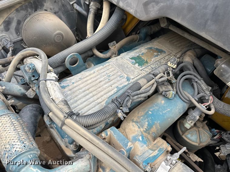 image for item NR9950 2007 International  4300 SBA flatbed truck