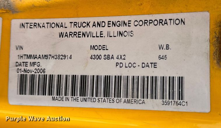 image for item NR9950 2007 International  4300 SBA flatbed truck