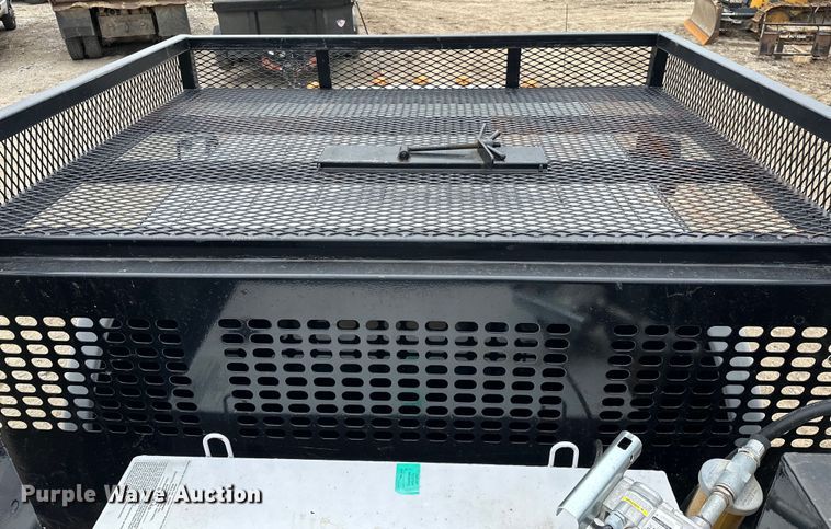 image for item NR9955 2016 Ford F550 Super Duty flatbed truck