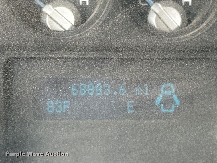 image for item NR9955 2016 Ford F550 Super Duty flatbed truck