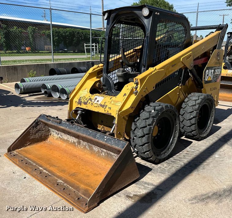 image for item NR9959 2018 Caterpillar  262D skid steer loader