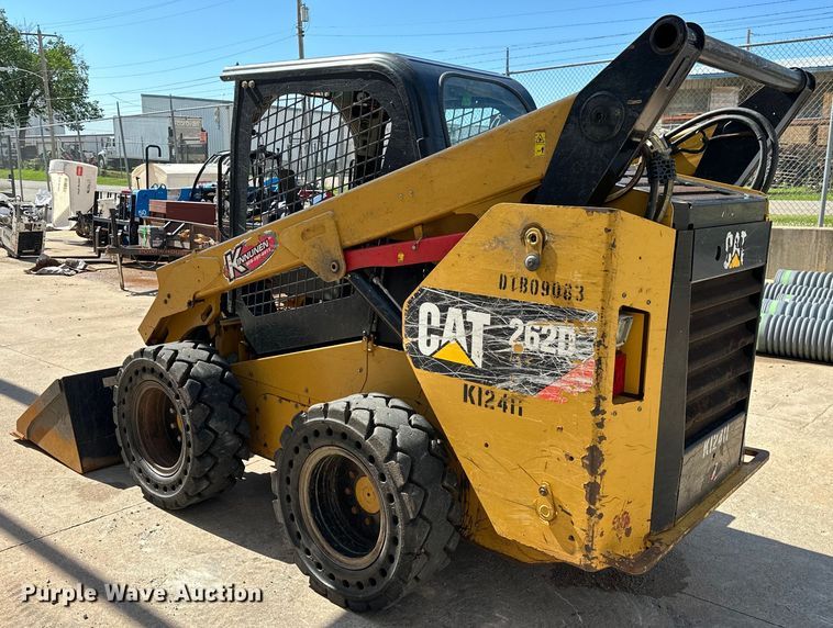 image for item NR9960 2018 Caterpillar  262D skid steer loader