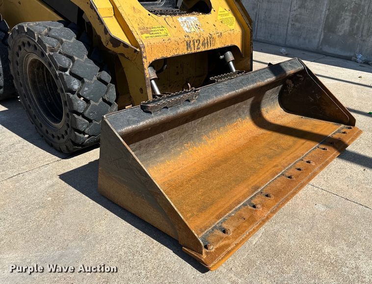 image for item NR9960 2018 Caterpillar  262D skid steer loader