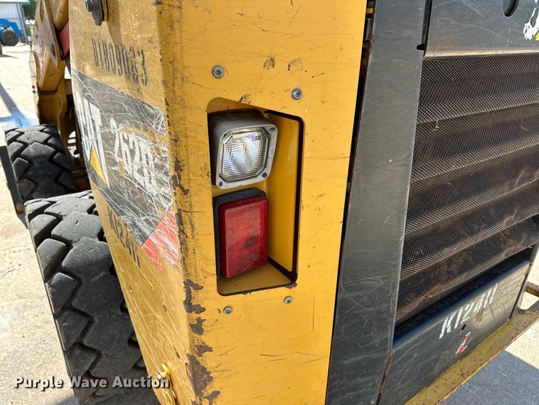image for item NR9960 2018 Caterpillar  262D skid steer loader